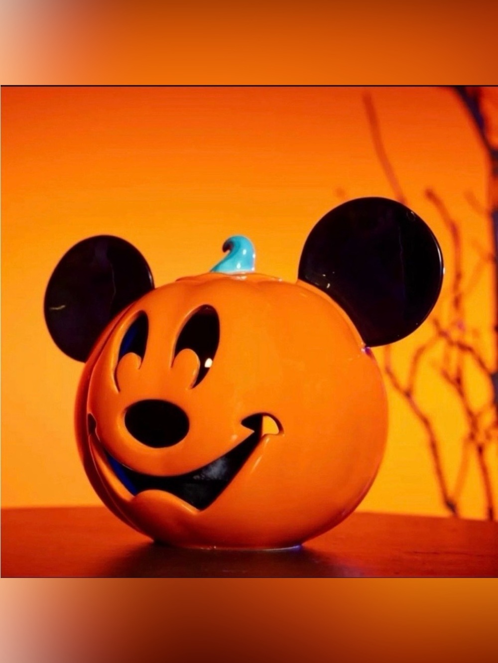Disney Parks Mickey Mouse Ceramic Halloween Pumpkin Candle Holder 🎃✨